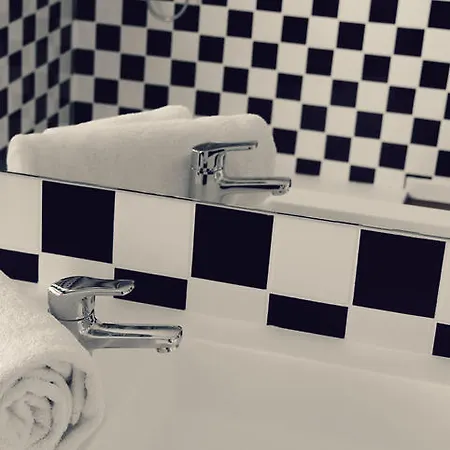 Hotel Le Grand De La 4*