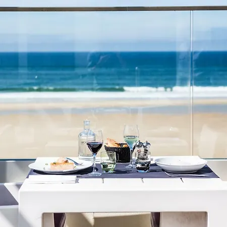 Le Grand De La ביסקארוס-פלאז'