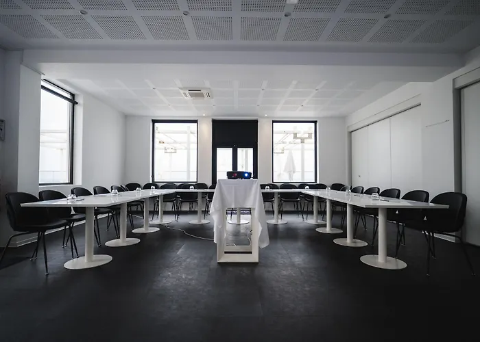 Hotel Le Grand De La 4*