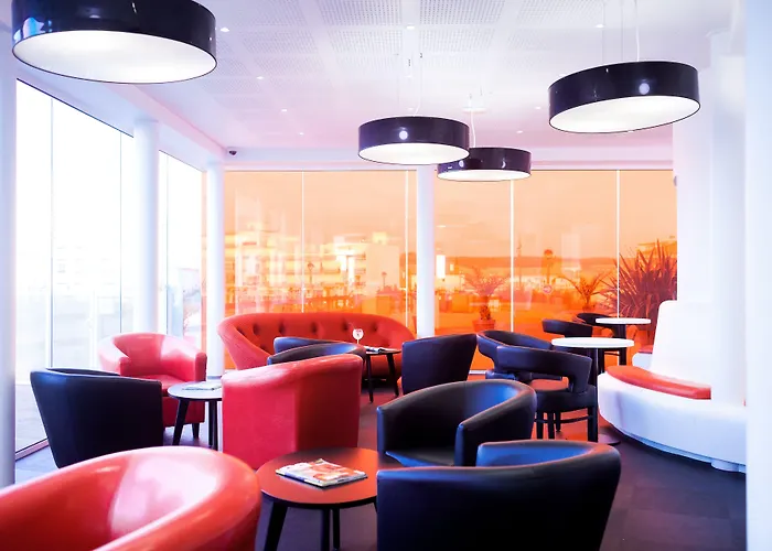 Le Grand De La Hotel